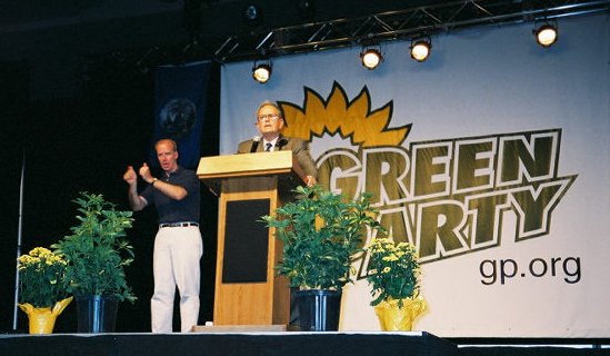 Peter Camejo at the 2004 GP-US convention