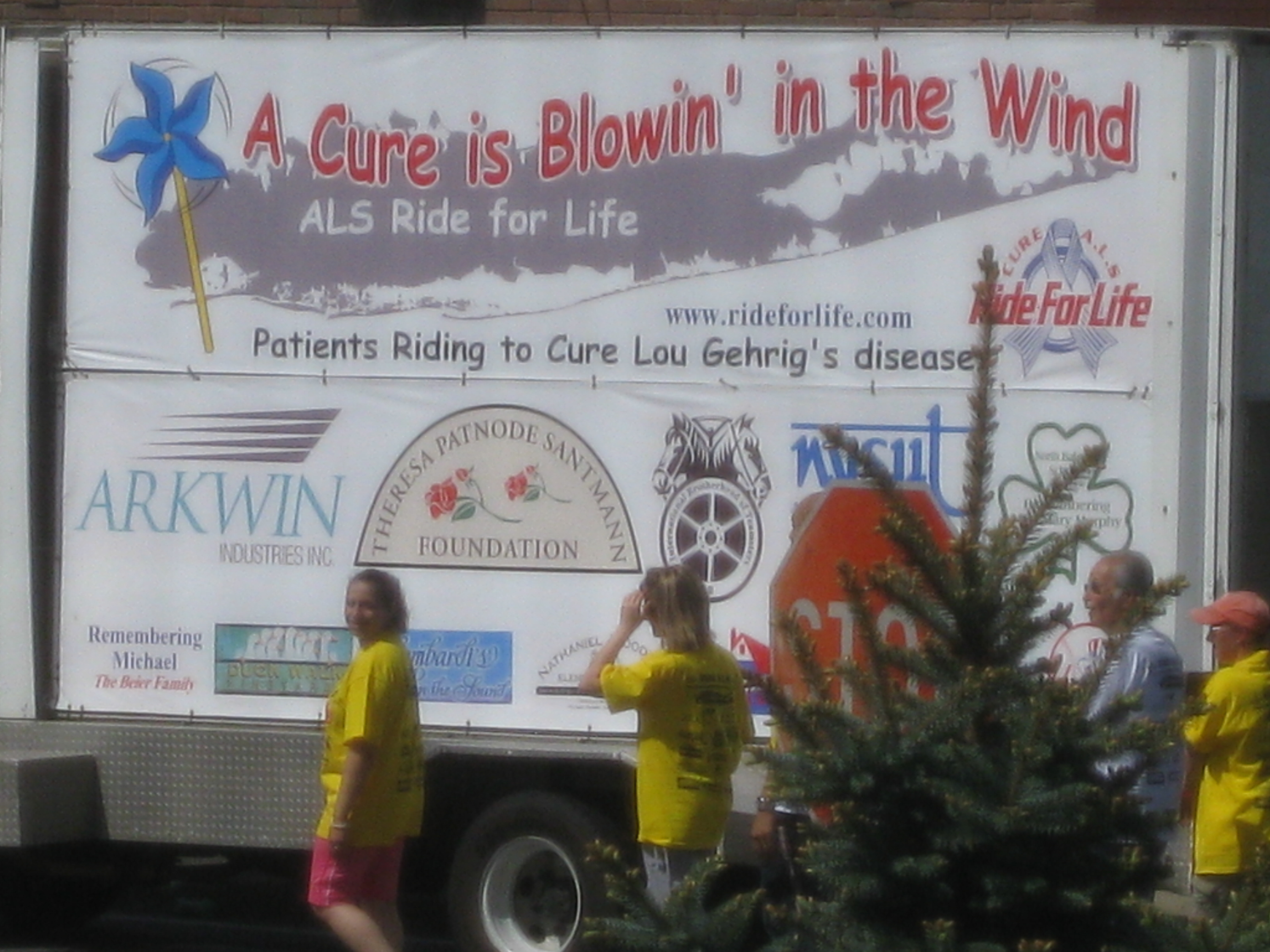 ALS: Ride for Life. Ride for a Cure. Truck at front of the walk.